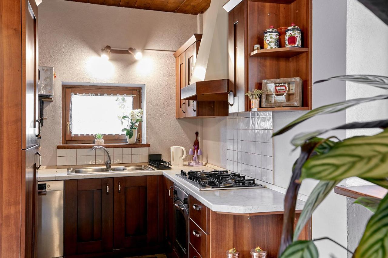 Villetta Con Giardino ⭑⭑⭑⭑⭑ - Wifi, Dogs Allowed 비엘라 외부 사진